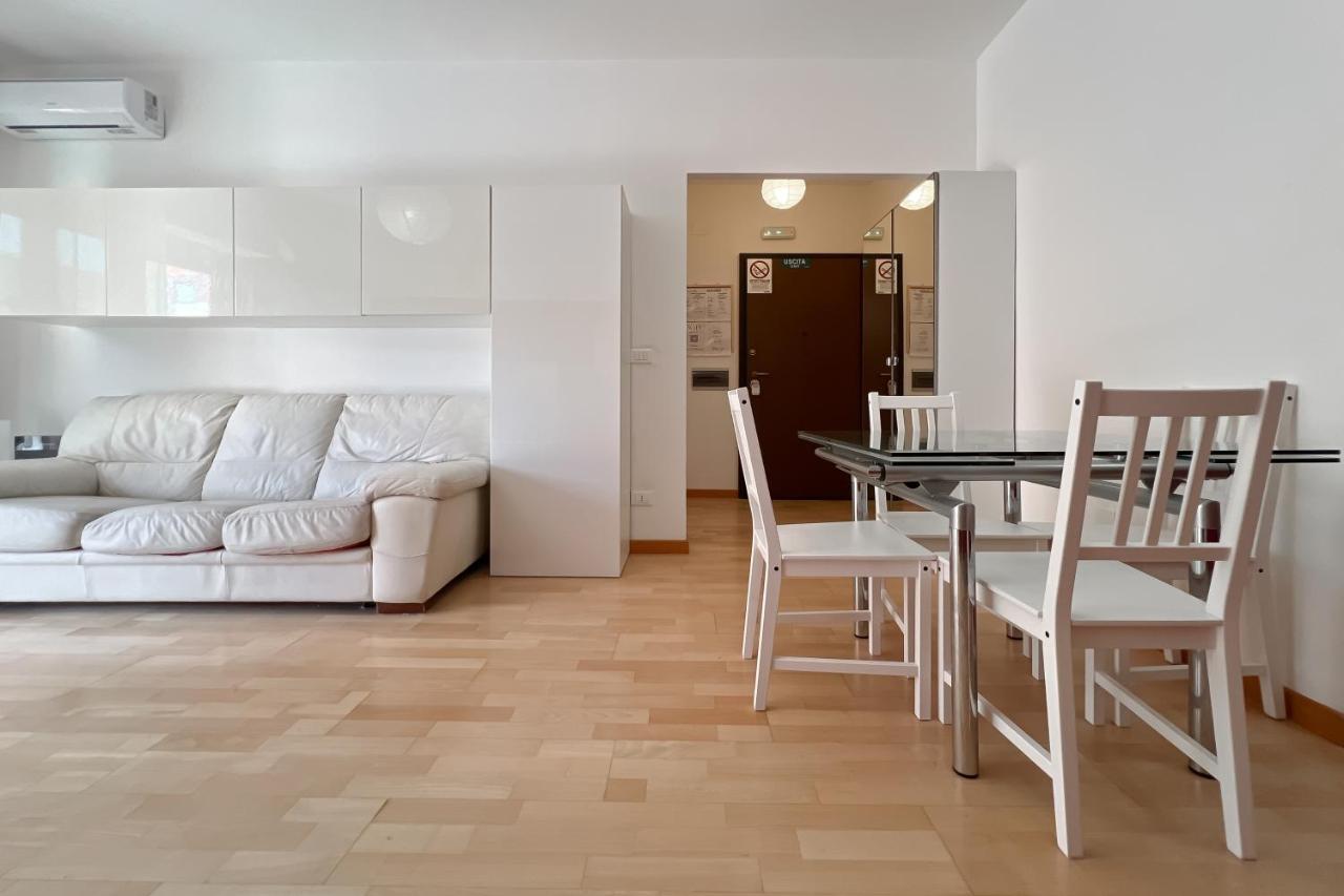 La Casa Di Roma Apartment Exterior foto